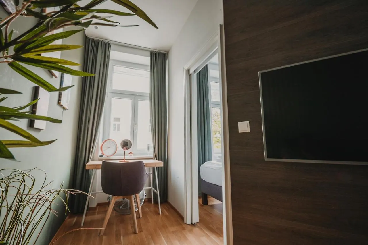 ZEUS Design Apartments Lovely Home Wenen Oostenrijk