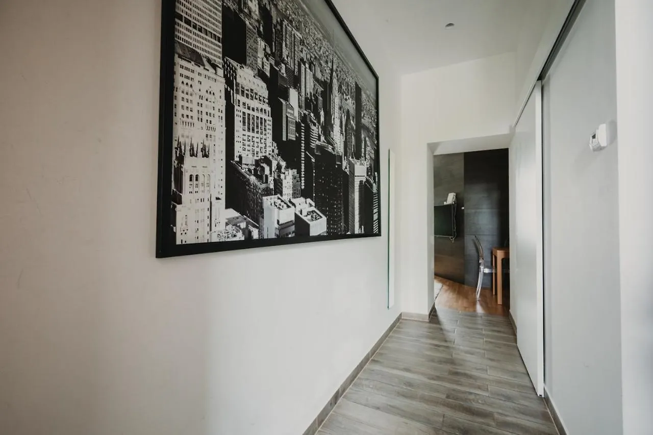 ZEUS Design Apartments Lovely Home Wenen