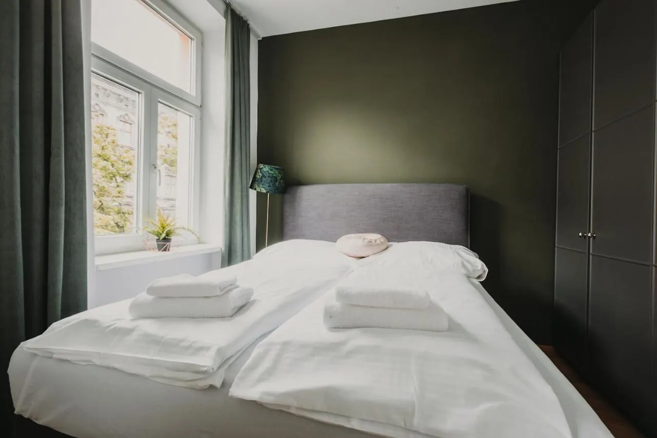 ZEUS Design Apartments Lovely Home Wenen